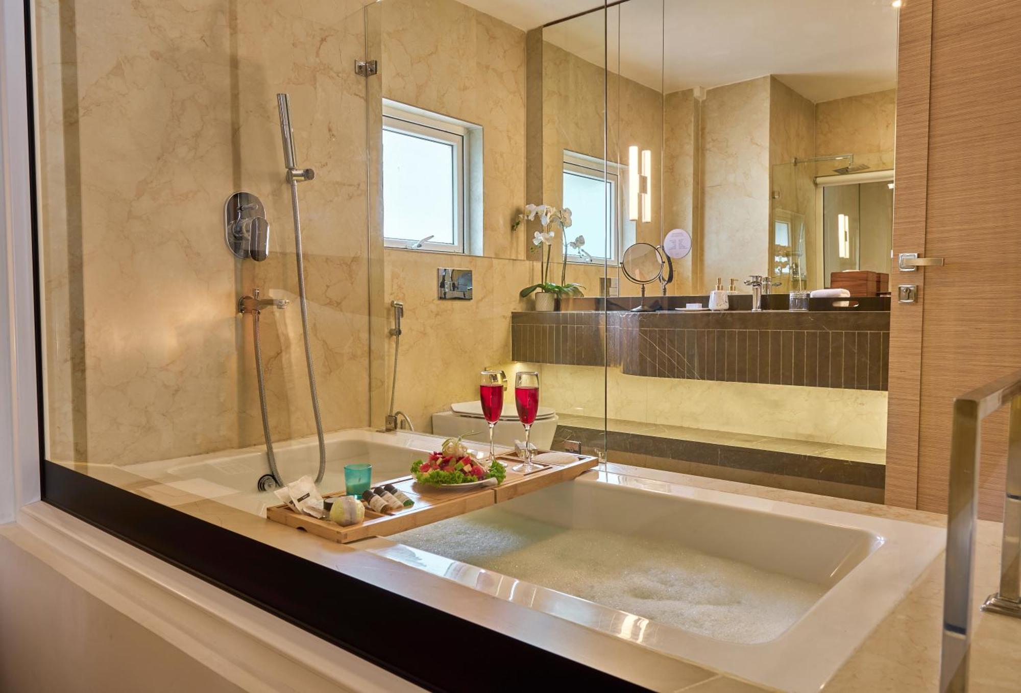 Shulem Boutique Hotel Dimāpur Esterno foto