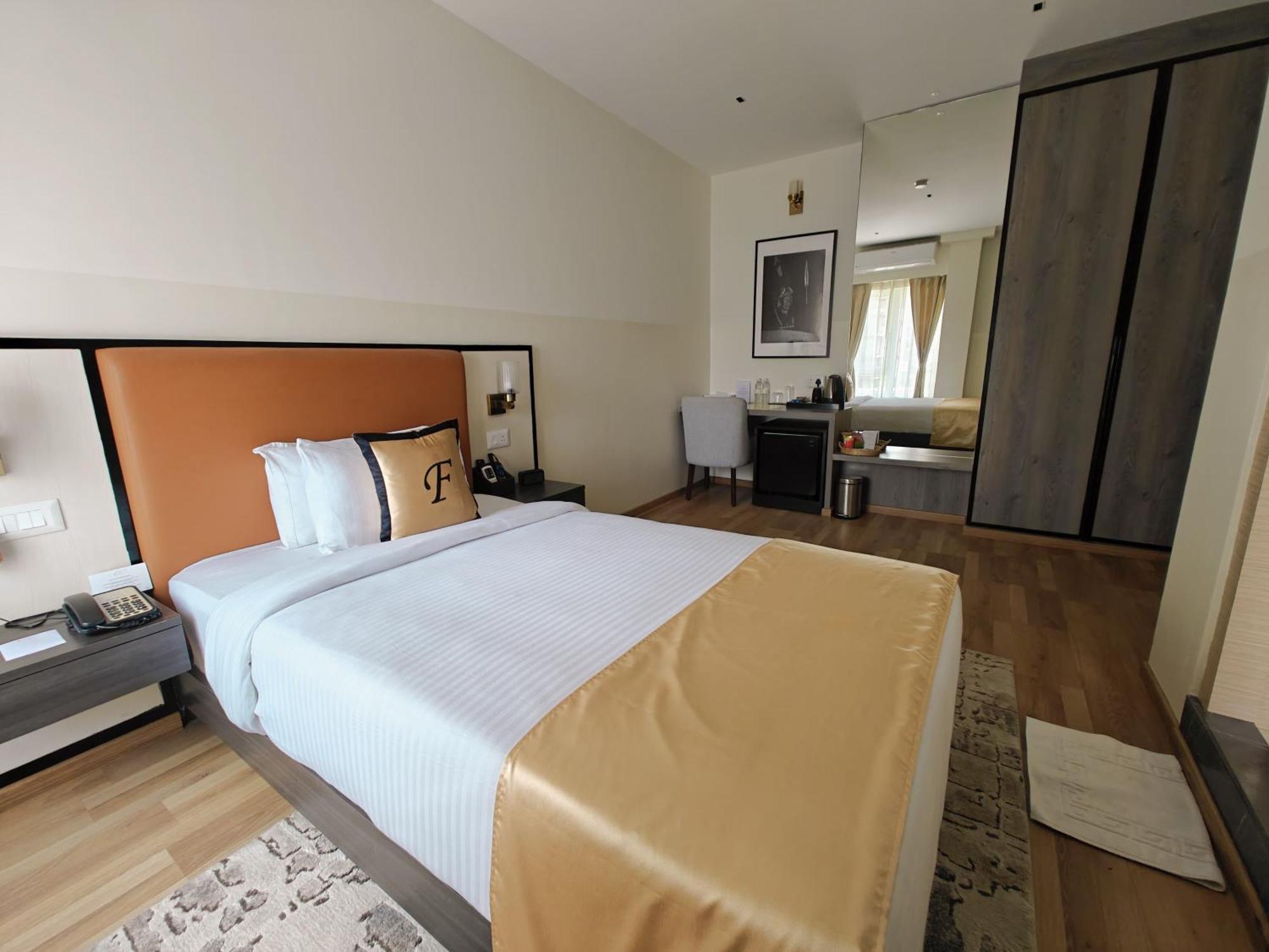 Shulem Boutique Hotel Dimāpur Esterno foto